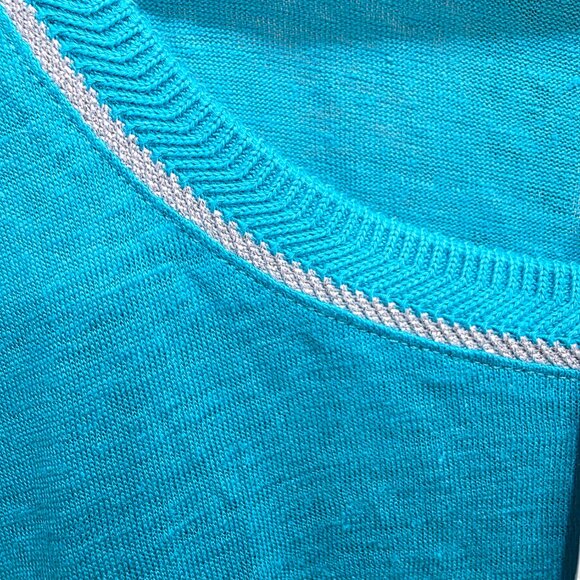 New With Tags Chico's Seaspray Linen Tee size 3 - Picture 3 of 4